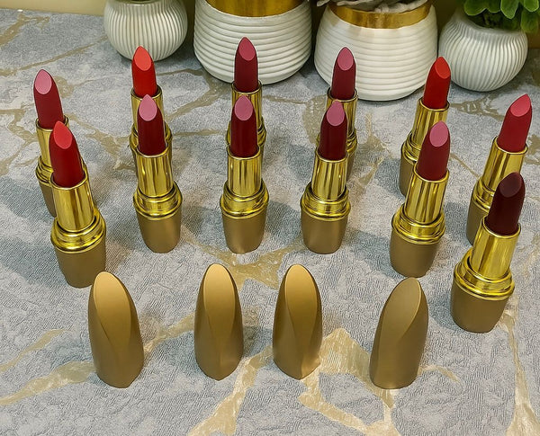 12 BOLD LIPSTICK SET | PREMIUM QUALITY WITH 1 SURPRISE JEWELLERY FREE GIFT